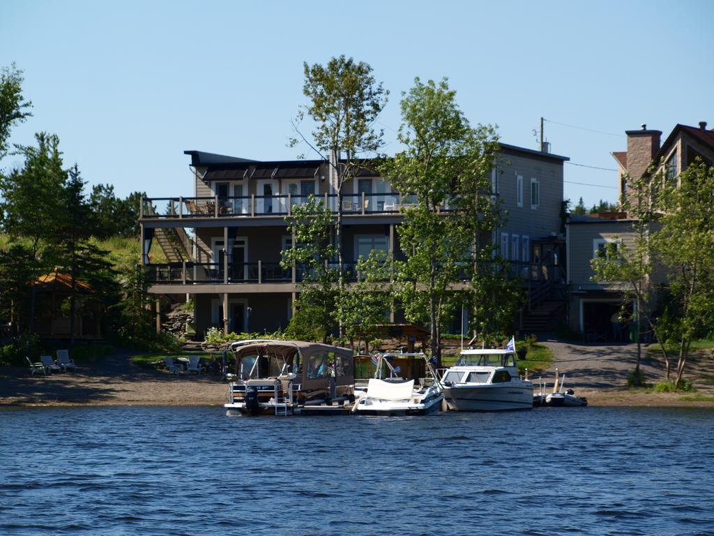 Auberge Sur Le Lac Temiscouata Temiscouata Sur Le Lac Екстер'єр фото